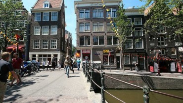 Улица Амстердама