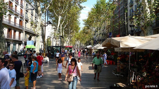 Бульвар Лас Рамблас в Барселоне