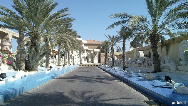Бассейн отеля Palma Beach Resort в Умм-Аль-Кувейне